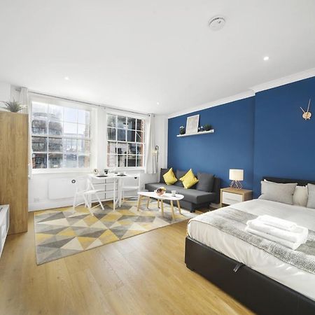 Studio Apartment By Homely Stays 런던 외부 사진